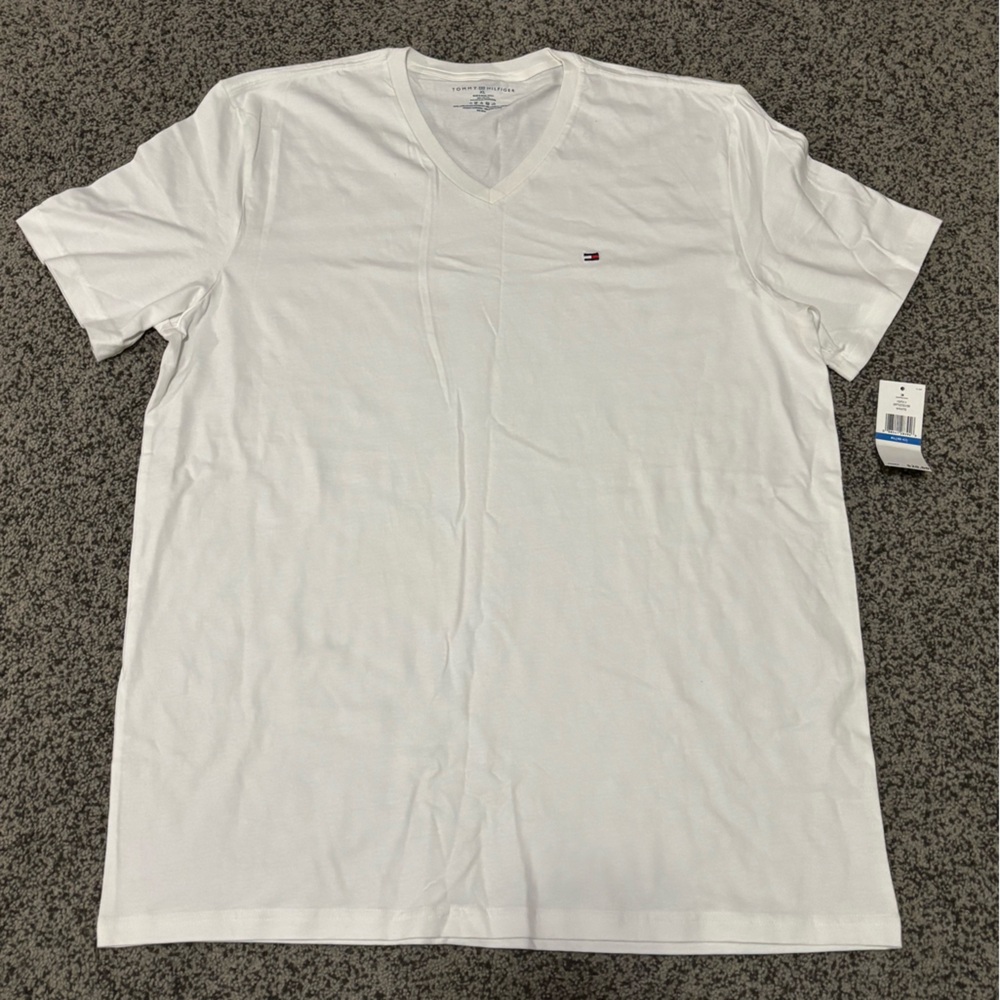 Tommy Hilfiger Men's Classic White Tee